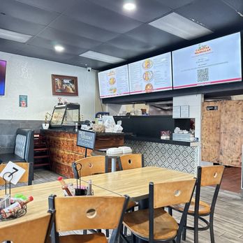 Carnitas Michoacan - Front counter area - Mexican Near Me - Riverbank, California
