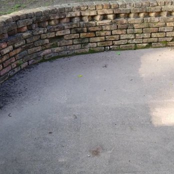 Brooks & Done Pressure Washing - Organic build up on bricks and concrete - Pressure Washers Near Me Brooks & Done Pressure Washing - Organic build up on bricks and concrete - Pressure Washers Near Me