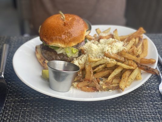 Photo of Barrel & Crow - Bethesda, MD, US. Roseda Farm Cheeseburger