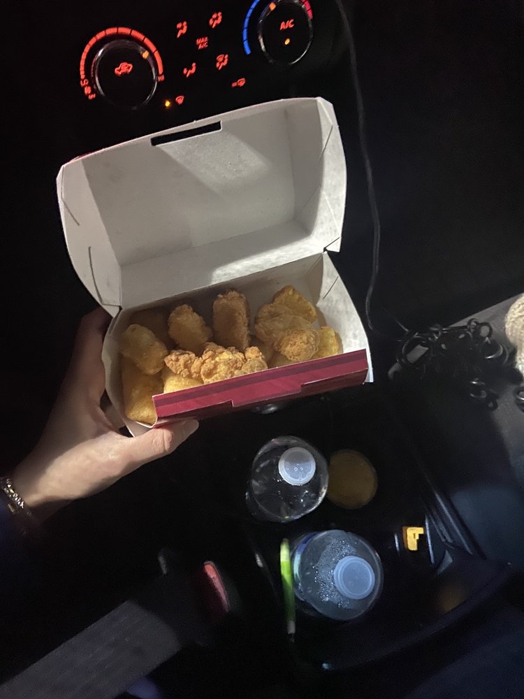 SHEETZ Updated October 2024 45 Photos & 27 Reviews 3954 William