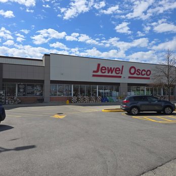 Jewel-Osco - Outside - Grocery Near Me - Westmont, Illinois