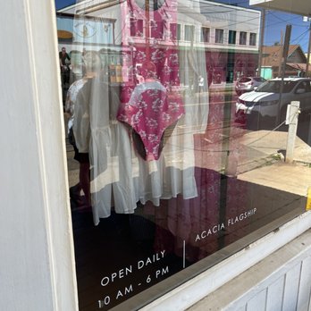 Acacia Flagship - Swimwear Near Me - Paia, Hawaii Acacia Flagship - Swimwear Near Me - Paia, Hawaii