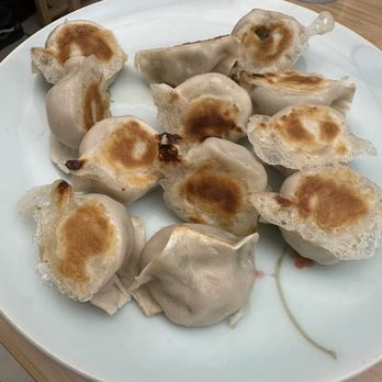 Qing Xiang Yuan Dumplings - Pan fried dumplings - Chinese Near Me - Chicago, Illinois Qing Xiang Yuan Dumplings - Pan fried dumplings - Chinese Near Me - Chicago, Illinois