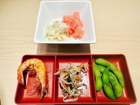 Yanagi Sushi by null
