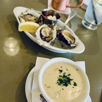The Fish Hopper - Award winning clam chowder and oysters - Seafood Near Me - Monterey, California