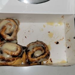 Schlotzsky's - Cinnabon 6-Pack