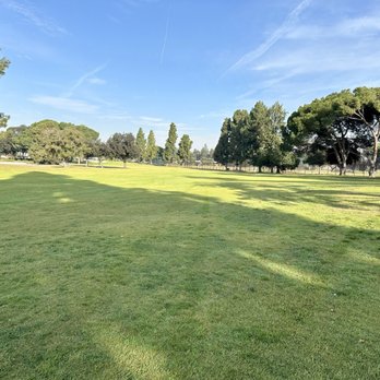 Los Amigos Golf Course - Golf Near Me - Downey, California