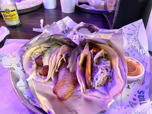 Bodegas Taco Shop by null