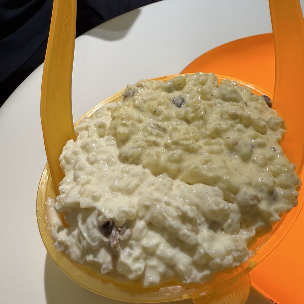 Marscapone and rum raisin Marscapone and rum raisin