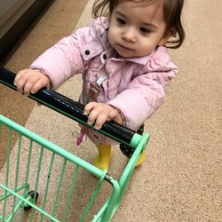 Giant Food - Little shopping carts for the kids