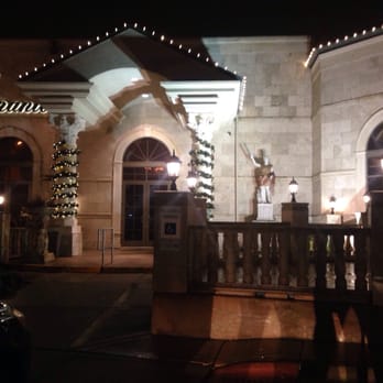 Venuti's - Italian Near Me - Addison, Illinois Venuti's - Italian Near Me - Addison, Illinois