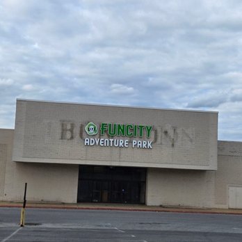 Colonial Park Mall - FunCity Adventure Park is coming to Colonial Park Mall - Shopping Centers Near Me - Harrisburg, Pennsylvania