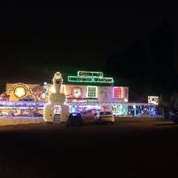 The Summerhouse Sedgley - Christmas Lights 2014