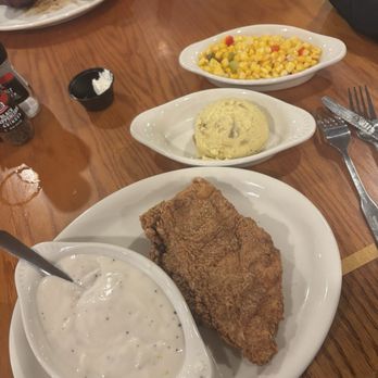 Ol' Steakhouse Co - Fried chicken, mashed potatoes, corn - Steakhouses Near Me - Corpus Christi, Texas Ol' Steakhouse Co - Fried chicken, mashed potatoes, corn - Steakhouses Near Me - Corpus Christi, Texas