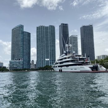 AR Boat Rentals - Amazing views - Boating Near Me - North Miami Beach, Florida AR Boat Rentals - Amazing views - Boating Near Me - North Miami Beach, Florida