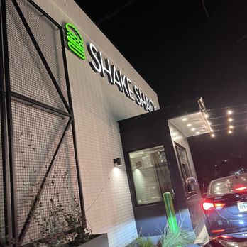 Shake Shack Cedar Park - Drive thru - Burgers Near Me - Cedar Park, Texas Shake Shack Cedar Park - Drive thru - Burgers Near Me - Cedar Park, Texas