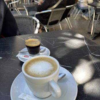 Le Panier Marseillais - Cafes Near Me - Marseille, 13