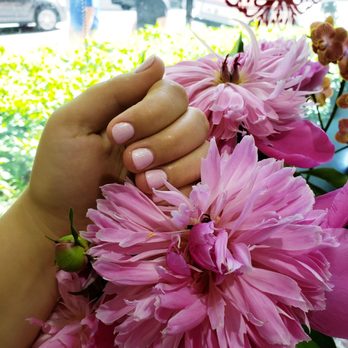 Bilancia Nail Spa - No chip manicure - Nail Salons Near Me - Chicago, Illinois