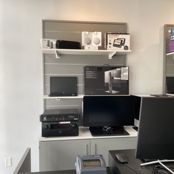 PayMore Round Rock - Varied and interesting devices! - Electronics Near Me - Austin, Texas
