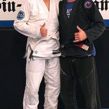 Carlson Gracie Jiu-Jitsu - Troy Acker, instructor with new student - Martial Arts Near Me - Orange, California Carlson Gracie Jiu-Jitsu - Troy Acker, instructor with new student - Martial Arts Near Me - Orange, California