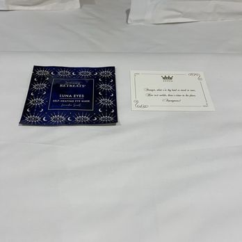 Dromoland Castle - Turndown service - Hotels Near Me - Newmarket-on-Fergus, CE