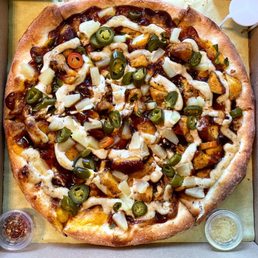12" Vegan Golden Dragon pizza, with added Jalapeño and Pineapple. FANTASTIC.