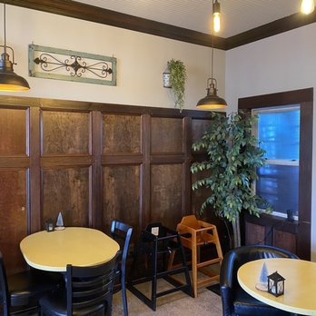 The Hog - a dining room with tables and chairs - Sandwiches Near Me - Wappingers Falls, New York The Hog - a dining room with tables and chairs - Sandwiches Near Me - Wappingers Falls, New York