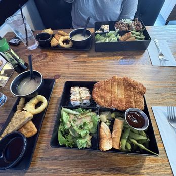 Bluefin Sushi & Ramen - Sushi Bars Near Me - San Antonio, Texas