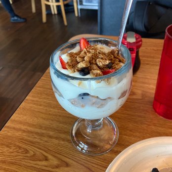 Penny Ann's Cafe - Yogurt parfait - Breakfast & Brunch Near Me - Draper, Utah