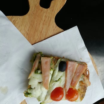 Fusion Cafe - Jam pizza - Lounges Near Me - Rome, RM