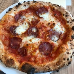 Zweipunktnull - Pizza Salame Napoli
