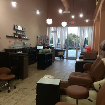 La Tique Nails - Exfoliation bar, pedicure chairs. - Nail Salons Near Me - Houston, Texas La Tique Nails - Exfoliation bar, pedicure chairs. - Nail Salons Near Me - Houston, Texas