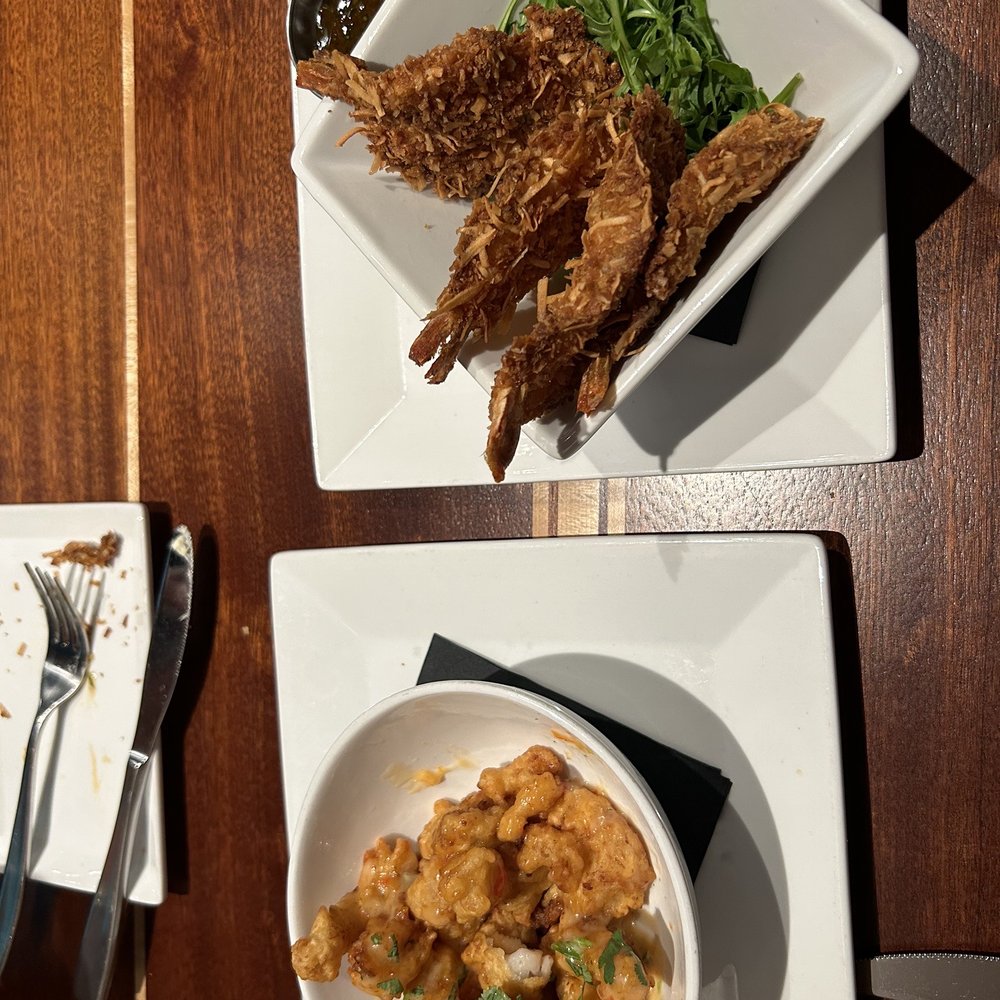 1229 Shine - Bang bang grouper bites and coconut shrimp - Seafood Near Me - Myrtle Beach, South Carolina 1229 Shine - Bang bang grouper bites and coconut shrimp - Seafood Near Me - Myrtle Beach, South Carolina