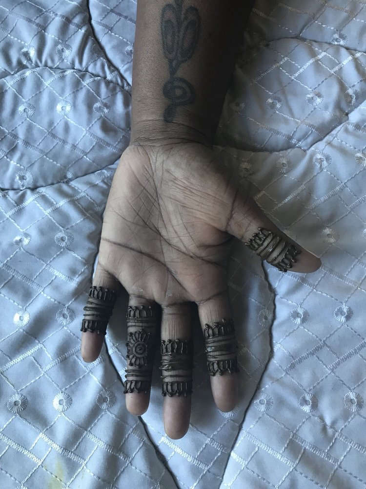 HENNA BY ZOEY Updated October 2024 Saint Louis, Missouri Henna