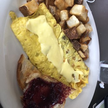 Thyme Square Cafe - Thyme Square Omelet - Breakfast & Brunch Near Me - Quincy, Illinois