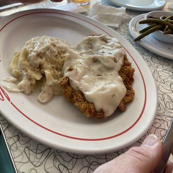 Sunliner Diner - Country Fried Chicken - Diners Near Me - Gulf Shores, Alabama Sunliner Diner - Country Fried Chicken - Diners Near Me - Gulf Shores, Alabama