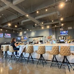 Bar Louie Wichita - Inside