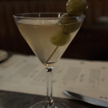 The Optimist - Nashville - Dirty & Skanky Martini - Seafood Near Me - Nashville, Tennessee The Optimist - Nashville - Dirty & Skanky Martini - Seafood Near Me - Nashville, Tennessee