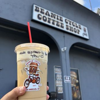 Beanie Cycle Coffee Shop - Banana Bread Latte - Coffee & Tea Near Me - Los Angeles, California Beanie Cycle Coffee Shop - Banana Bread Latte - Coffee & Tea Near Me - Los Angeles, California