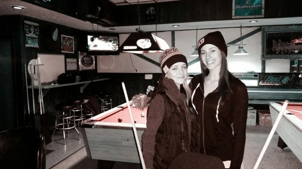 Second Base Pub & Grub by null