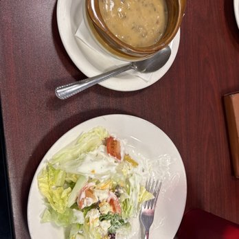 Giovanni's Main Street Kitchen - Mushroom Brie soup and salad from the salad bar - Italian Near Me - Wauchula, Florida