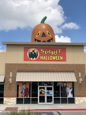 SPIRIT HALLOWEEN  Home Decor  1231 Austin Hwy, San Antonio, TX