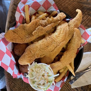 Flat Creek - Catfish plate - Barbeque Near Me - Republic, Missouri