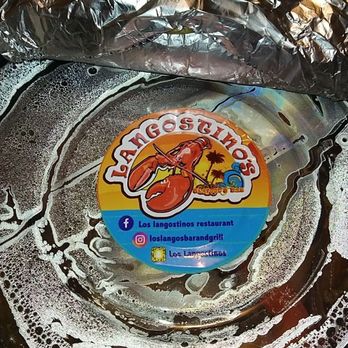 Los Langostinos Restaurant  in Chicago, IL