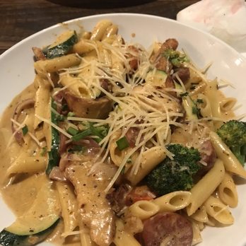 Oskar Blues - Denver - Cajun Chicken Pasta - Brewpubs Near Me - Denver, Colorado Oskar Blues - Denver - Cajun Chicken Pasta - Brewpubs Near Me - Denver, Colorado