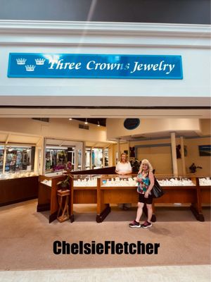 Three Crowns Jewelry by null