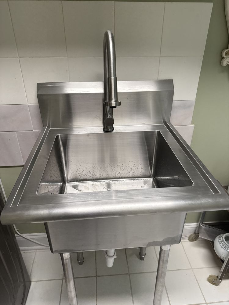 Slide of Friendly Plumbing Heating & Cooling