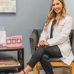 Lexacupressure - Hi My name is Lexy and I am the owner of Lexacupressure!