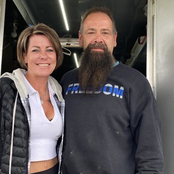 Hogs N Hunnies - Jason and Danielle the owners. Off the chart. Great people - Food Trucks Near Me