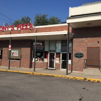 Tony's Pizza Palace - the front of the restaurant - Pizza Near Me - Cranston, Rhode Island Tony's Pizza Palace - the front of the restaurant - Pizza Near Me - Cranston, Rhode Island